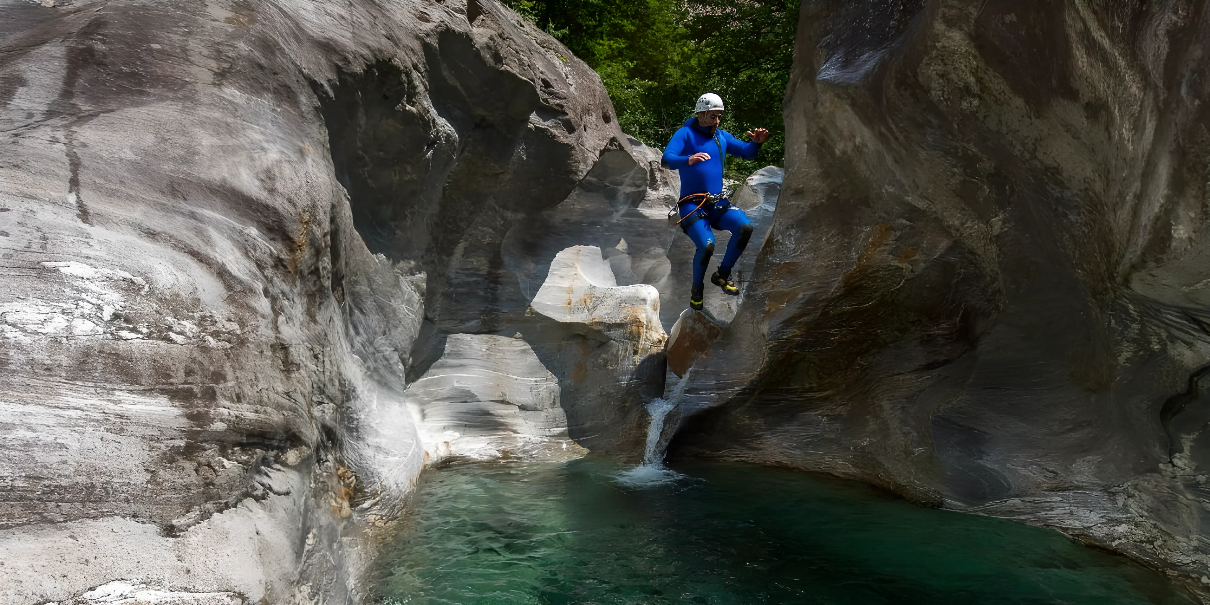 Adrenalin: Kanjoning ili Jeep